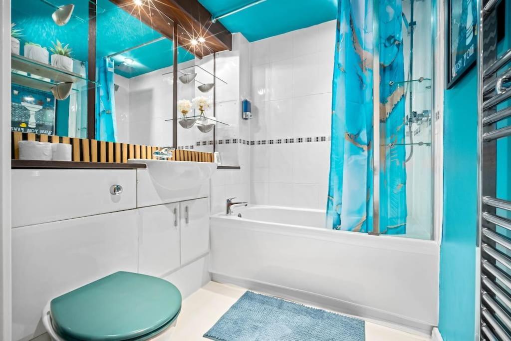 Spacious 2 Bed Apt B'Ham Cc With Parking Sleeps 7 Birmingham Buitenkant foto